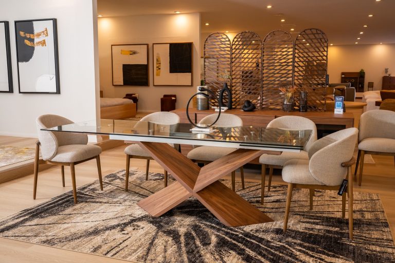 Dining Table Guide: Materials, Configurations, and Maintenance